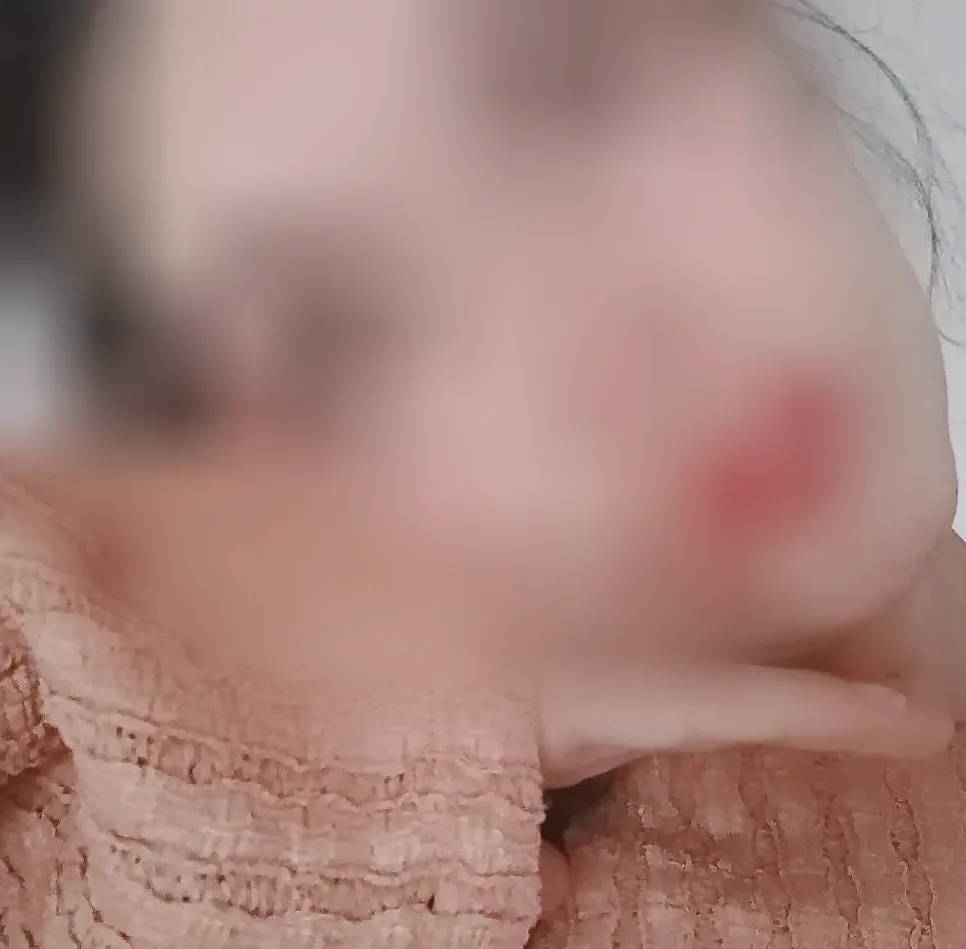 Kim, 29