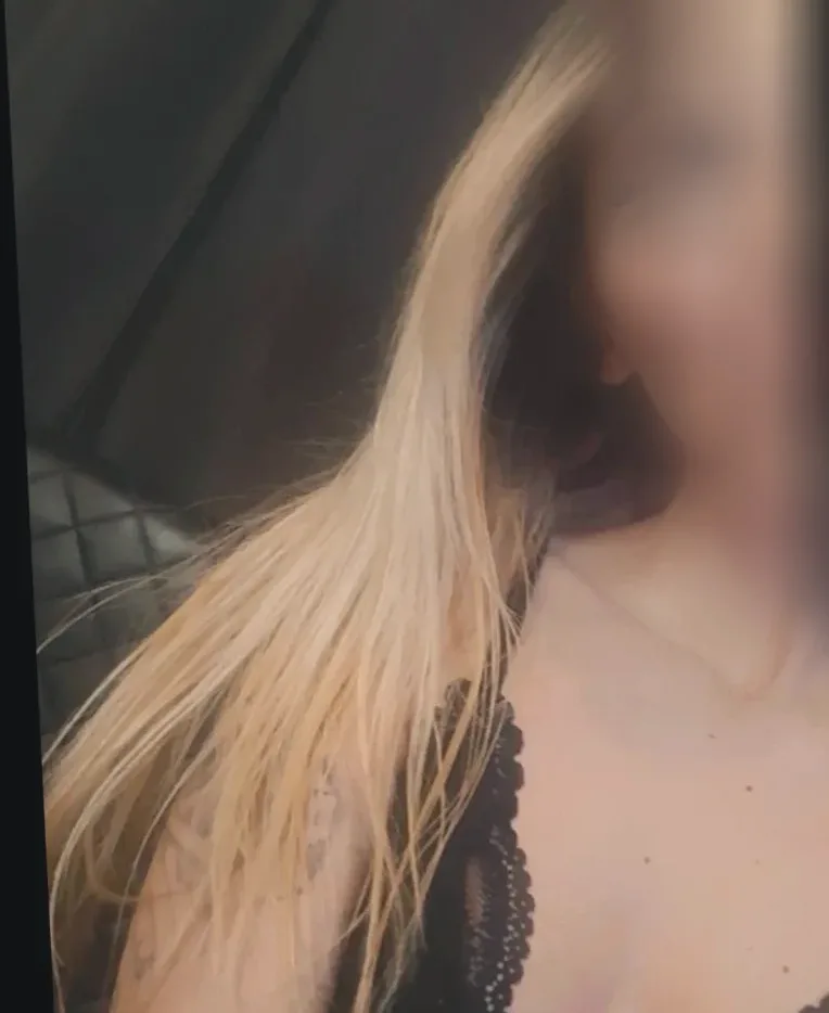 Maike, 29