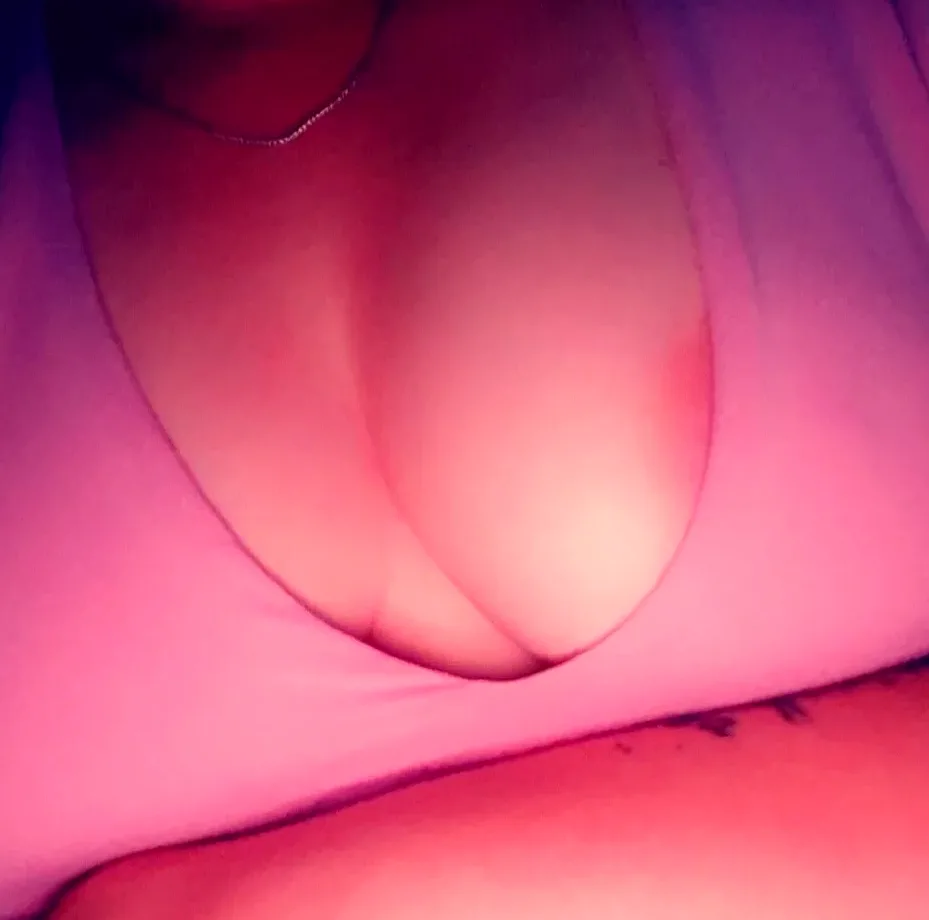 Thea, 39